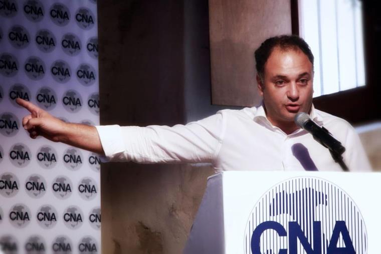 "Caro benzina", Cugliari (Cna): “La Calabria rischia il collasso, Occhiuto crei una task force” images "Caro benzina", Cugliari (Cna): “La Calabria rischia il collasso, Occhiuto crei una task force”