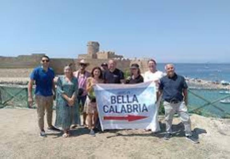 Volo Crotone-Norimberga, gli "Amici del tedesco" d'accordo con il sindaco: "Un vero e proprio scippo alla città" images Volo Crotone-Norimberga, gli "Amici del tedesco" d'accordo con il sindaco: "Un vero e proprio scippo alla città"