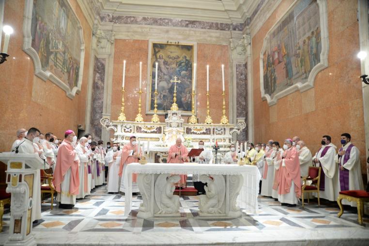 Catanzaro, la Diocesi festeggia i 900 anni della Cattedrale ma l'edificio è chiuso ormai da 4 anni per ristrutturazione images Catanzaro, la Diocesi festeggia i 900 anni della Cattedrale ma l'edificio è chiuso ormai da 4 anni per ristrutturazione