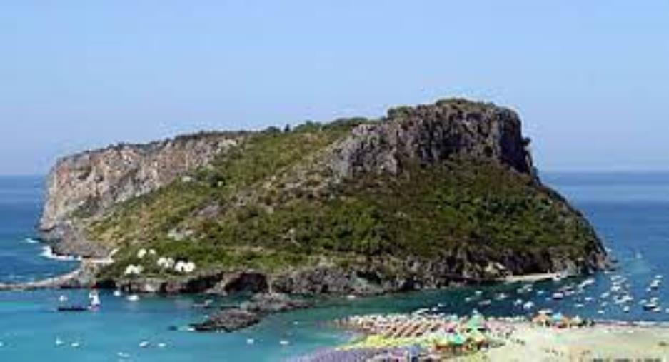 Prosegue la bonifica dei fondali attorno l’isola di Dino nel Comune di Praia a Mare  images Prosegue la bonifica dei fondali attorno l’isola di Dino nel Comune di Praia a Mare