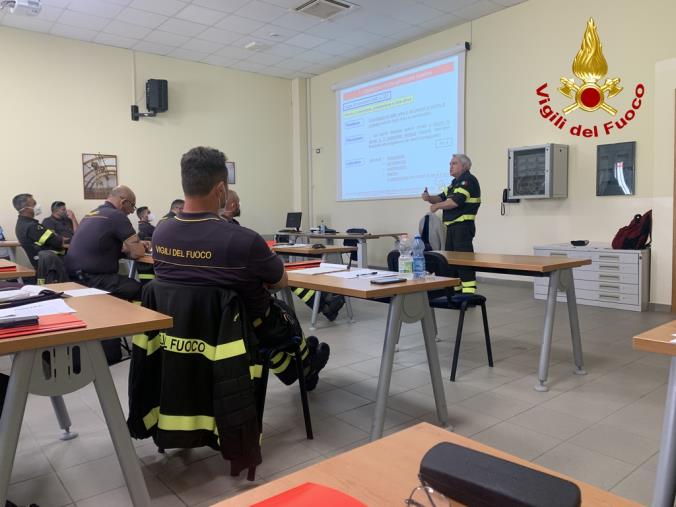 images Lamezia Terme, concluso al Polifunzionale vigili del fuoco il 54° Corso per direttori delle operazioni di spegnimento 