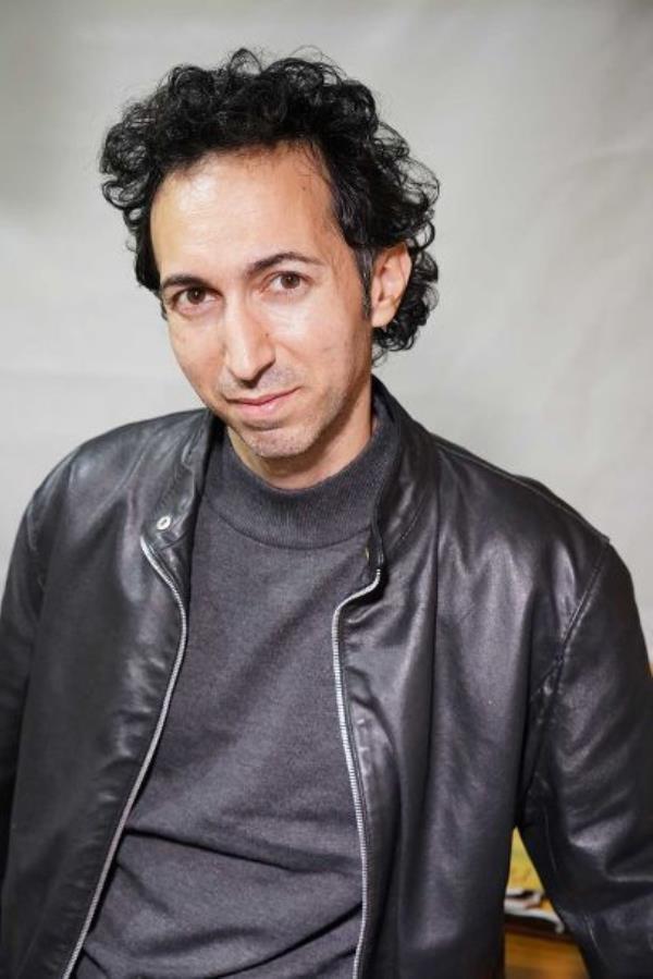 L'intervista, "La musica come panacea di tutti i mali": a tu per tu con il cantautore catanzarese Dany Esposito images L'intervista, "La musica come panacea di tutti i mali": a tu per tu con il cantautore catanzarese Dany Esposito