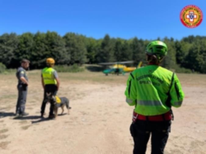 Soccorso Alpino e Finanza, esercitazione congiunta nel Parco della Sila images Soccorso Alpino e Finanza, esercitazione congiunta nel Parco della Sila