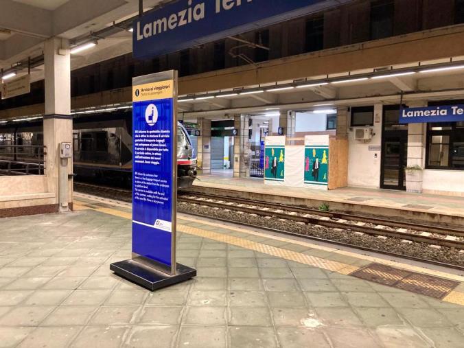 Servizio gratuito di trasporto bagagli nelle stazioni di Lamezia Terme e Villa S. Giovanni images Servizio gratuito di trasporto bagagli nelle stazioni di Lamezia Terme e Villa S. Giovanni