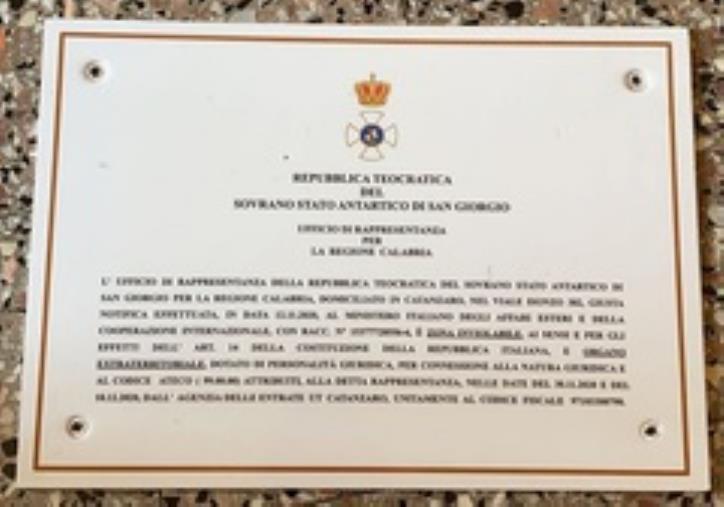 Cittadinanza a pagamento e tasse ridotte nell'inesistente Stato Antartico: 30 indagati (NOMI) images Cittadinanza a pagamento e tasse ridotte nell'inesistente Stato Antartico: 30 indagati (NOMI)