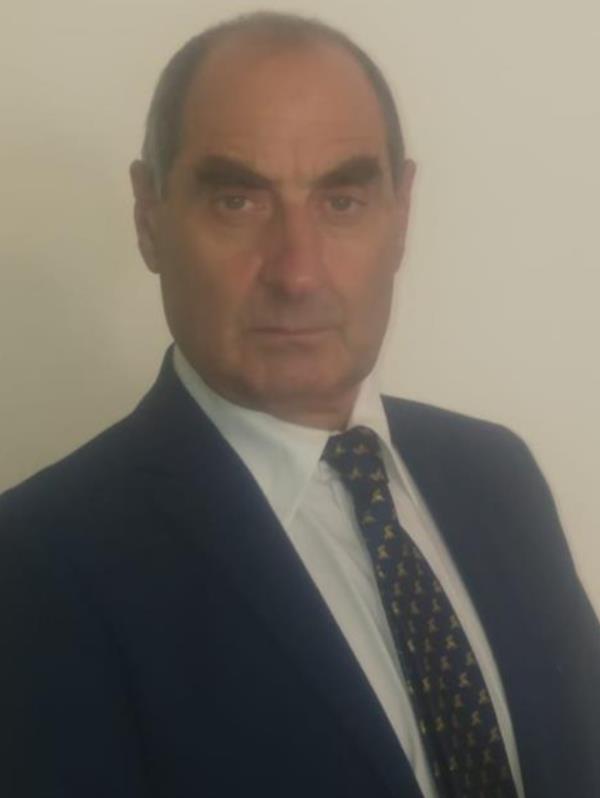 L'avvocato scrittore Francesco Russo ricorda Catanzaro bombardata 79 anni fa: 132 vittime innocenti da onorare  images L'avvocato scrittore Francesco Russo ricorda Catanzaro bombardata 79 anni fa: 132 vittime innocenti da onorare