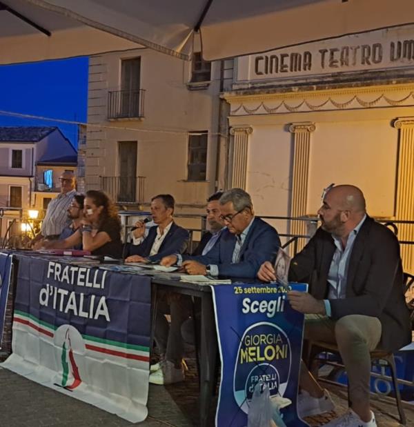 Politiche, FdI presenta i 25 punti del suo programma a Lamezia Terme images Politiche, FdI presenta i 25 punti del suo programma a Lamezia Terme