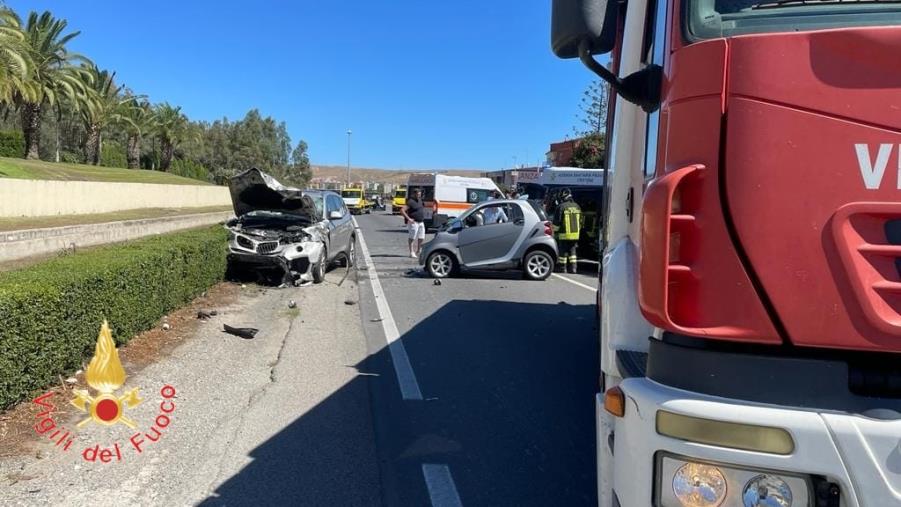 images Crotone, sangue sulla SS 106: un morto e quattro feriti