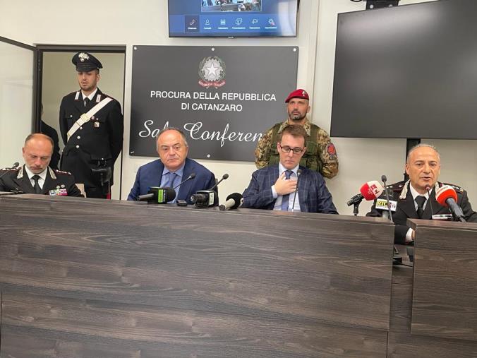 'Ndrangheta nel Crotonese, nelle Centrali biomasse legno e quantità rilevanti di rifiuti images 'Ndrangheta nel Crotonese, nelle Centrali biomasse legno e quantità rilevanti di rifiuti