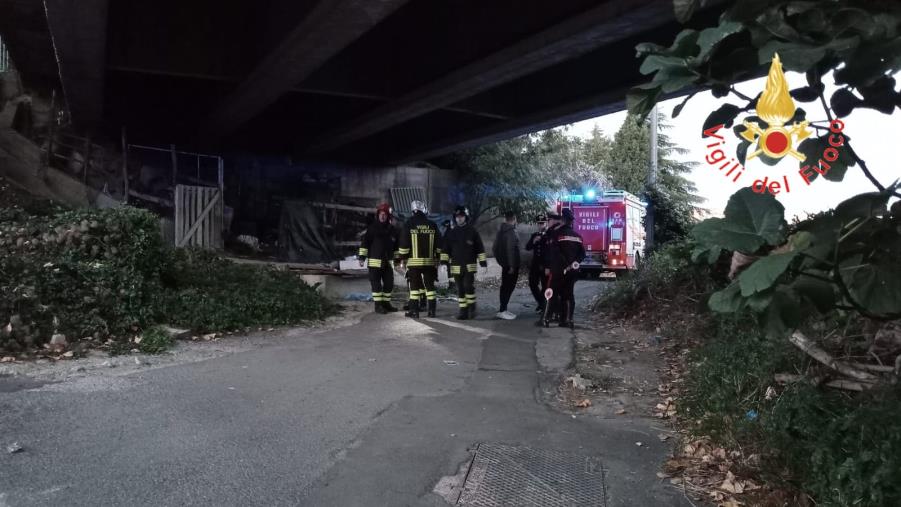 Catanzaro, esplosione sotto la tangenziale: un arresto images Catanzaro, esplosione sotto la tangenziale: un arresto