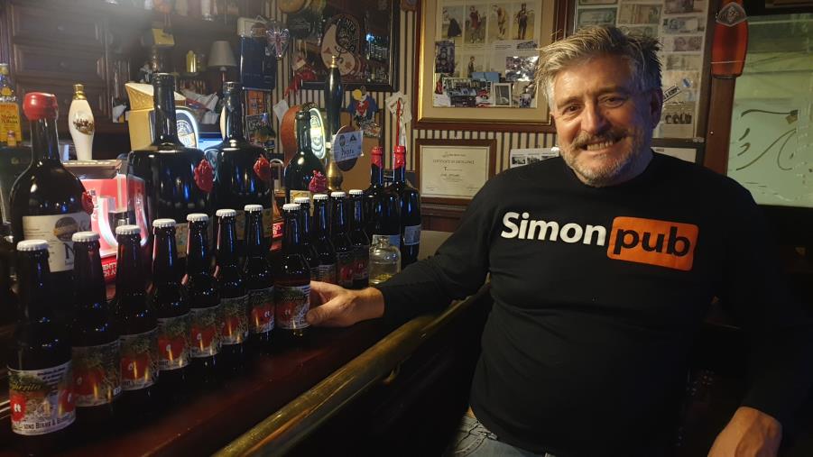 Una pizza...da bere: nasce a Catanzaro "Margherita", la birra aromatica che si gusta al Simon Pub images Una pizza...da bere: nasce a Catanzaro "Margherita", la birra aromatica che si gusta al Simon Pub