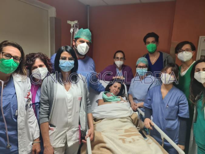 images Cristian è il primo nato a Catanzaro nel 2023 