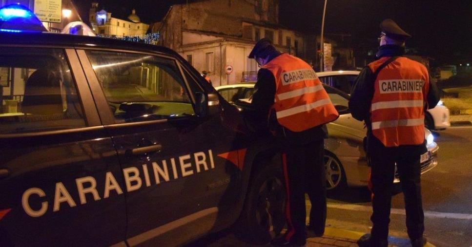 images Sorpreso in auto con numerose dosi di marijuana: arrestato a Reggio un 19enne