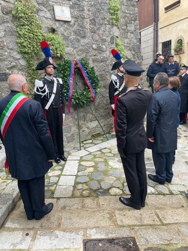 I carabinieri di Reggio Calabria ricordano Pasquale Camarda, ucciso 63 anni fa images I carabinieri di Reggio Calabria ricordano Pasquale Camarda, ucciso 63 anni fa