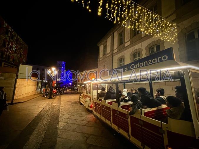 Catanzaro, isola pedonale su Corso Mazzini: il programma di questo sabato images Catanzaro, isola pedonale su Corso Mazzini: il programma di questo sabato