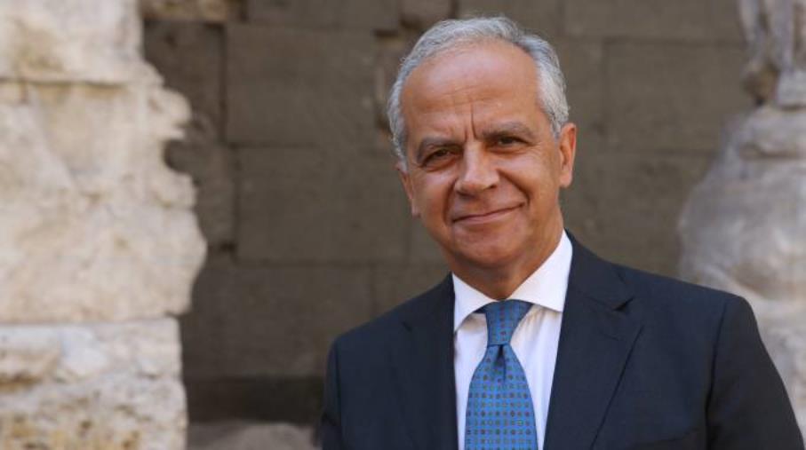 Il ministro dell'Interno Matteo Piantedosi arriva a Catanzaro images Il ministro dell'Interno Matteo Piantedosi arriva a Catanzaro