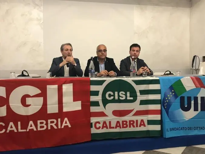 Il ministro Zangrillo in Calabria, la triplice: "Accelerare su assunzioni" images Il ministro Zangrillo in Calabria, la triplice: "Accelerare su assunzioni"