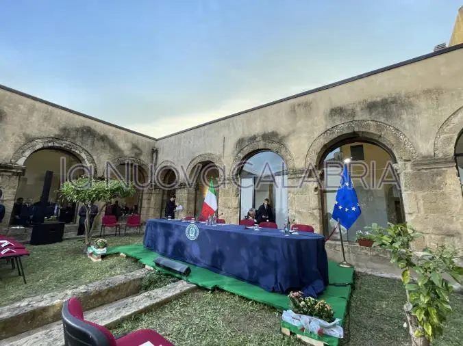 images Cutro, via libera del Cdm al decreto legge sui migranti: a breve la conferenza stampa