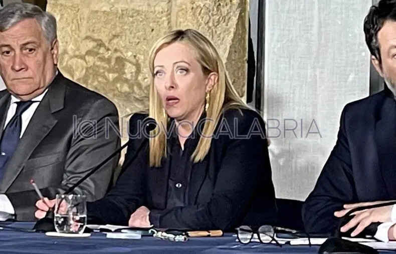 images Naufragio migranti, terminato l'incontro tra la presidente Meloni e i familiari delle vittime