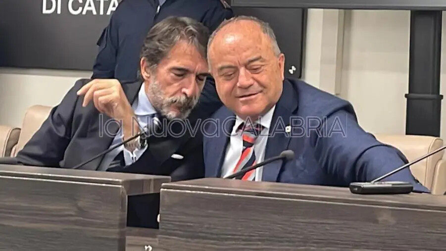 images Blitz a Catanzaro, gli imprenditori coraggiosi che hanno denunciato i loro "aguzzini"