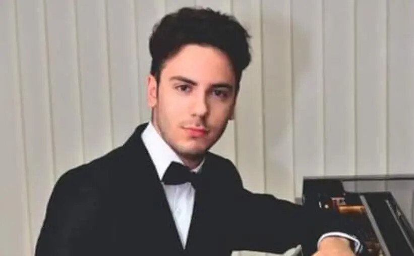 "Armonie classiche di primavera", a Catanzaro il concerto del pianista Roberto Di Napoli images "Armonie classiche di primavera", a Catanzaro il concerto del pianista Roberto Di Napoli