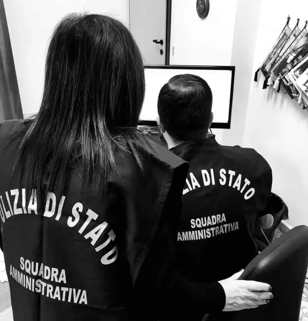 images Reggio, chiuso un bar della zona nord per l'arresto di uno dei titolari