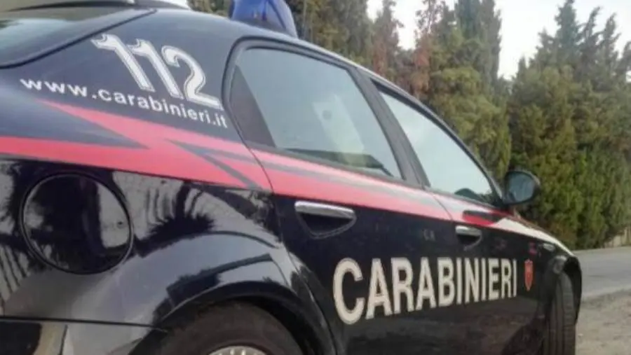 In possesso di droga, vede i carabinieri e inverte la marcia: un arresto a Isola Capo Rizzuto images In possesso di droga, vede i carabinieri e inverte la marcia: un arresto a Isola Capo Rizzuto