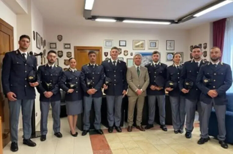 images Crotone, la polizia si rafforza con nuovi 9 agenti 