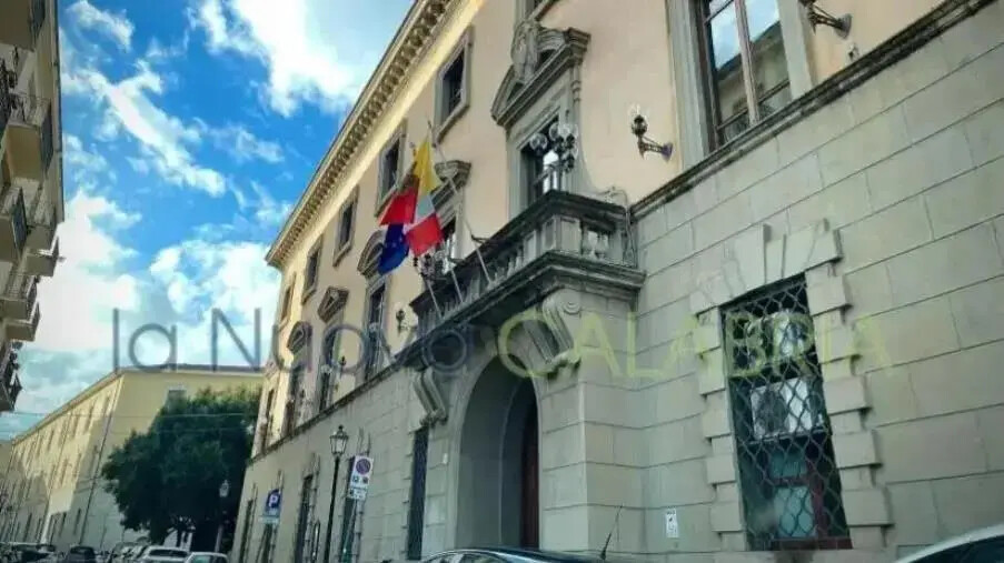 images Catanzaro, pubblicato avviso per individuare il nuovo direttore dell'esecuzione del contratto dei rifiuti