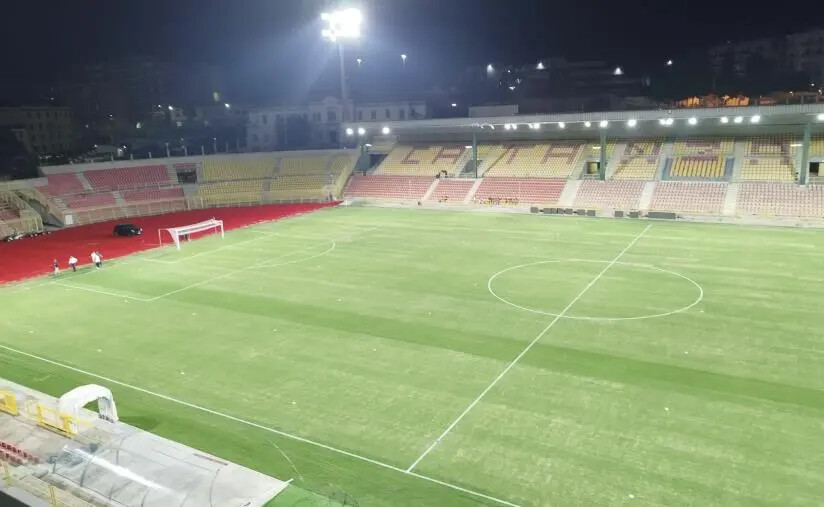 Disordini Catanzaro - Cosenza del 2015, interviene la prescrizione per 15 ultras images Disordini Catanzaro - Cosenza del 2015, interviene la prescrizione per 15 ultras