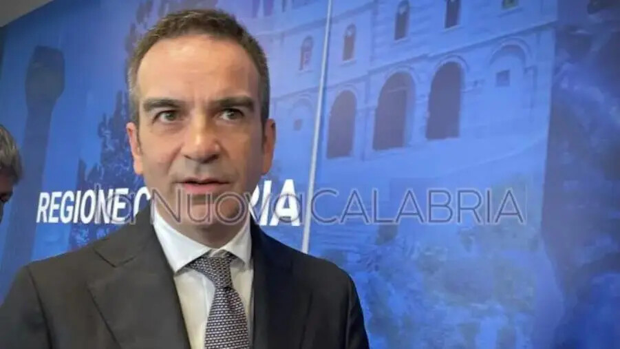 Vertenza Abramo, Occhiuto promette un intervento per assunzione dei Lap images Vertenza Abramo, Occhiuto promette un intervento per assunzione dei Lap