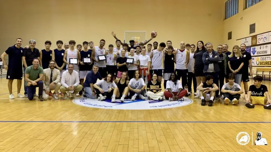 Basket, l’Academy Under 19 di Eccellenza vince il Memorial Beppe Carpanzano images Basket, l’Academy Under 19 di Eccellenza vince il Memorial Beppe Carpanzano