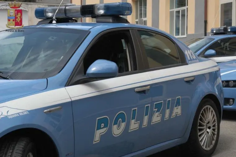 Lite in parrocchia a Catanzaro tra marito e moglie, il figlio chiama la Polizia e fa arrestare il padre: scarcerato  images Lite in parrocchia a Catanzaro tra marito e moglie, il figlio chiama la Polizia e fa arrestare il padre: scarcerato