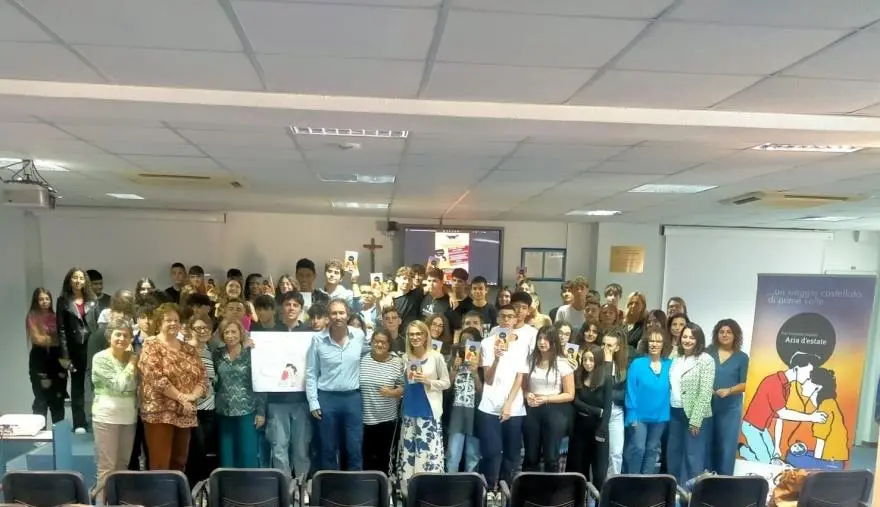 images Catanzaro, si respira aria d'estate all'ITE “Grimaldi-Pacioli”