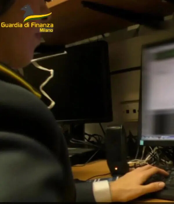 False fatture, sequestro per oltre 10 milioni per 11 società: coinvolti anche soggetti vicini alla cosca Nicoscia-Arena images False fatture, sequestro per oltre 10 milioni per 11 società: coinvolti anche soggetti vicini alla cosca Nicoscia-Arena