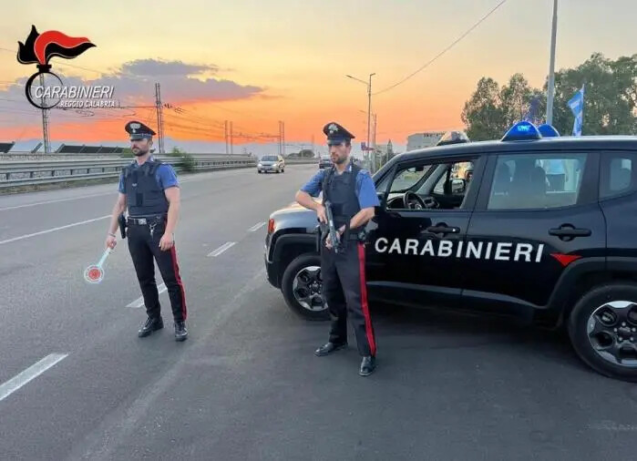 images Maxi blitz nei bar a Melito Porto Salvo e Bova: denunciati e sanzionati i titolari per oltre 30mila euro