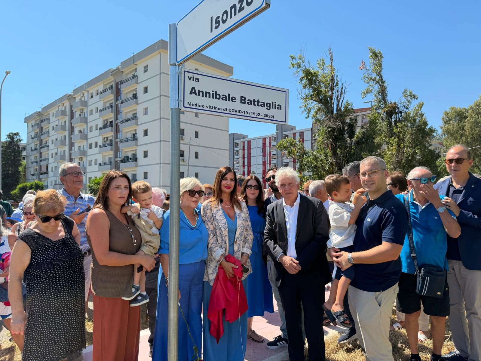 images Catanzaro abbraccia la memoria di Annibale Battaglia: intitolata una via nel quartiere Corvo