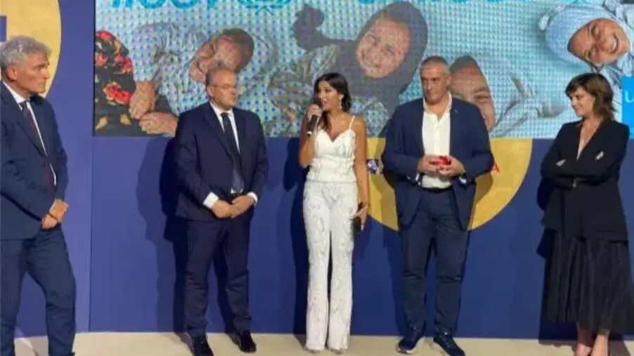 Festival del Cinema di Venezia, è un'opera realizzata da Michele Affidato il "Women in Cinema Award" images Festival del Cinema di Venezia, è un'opera realizzata da Michele Affidato il "Women in Cinema Award"