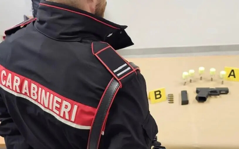 images Lamezia Terme, detenzione di arma clandestina: un uomo arrestato dai carabinieri

