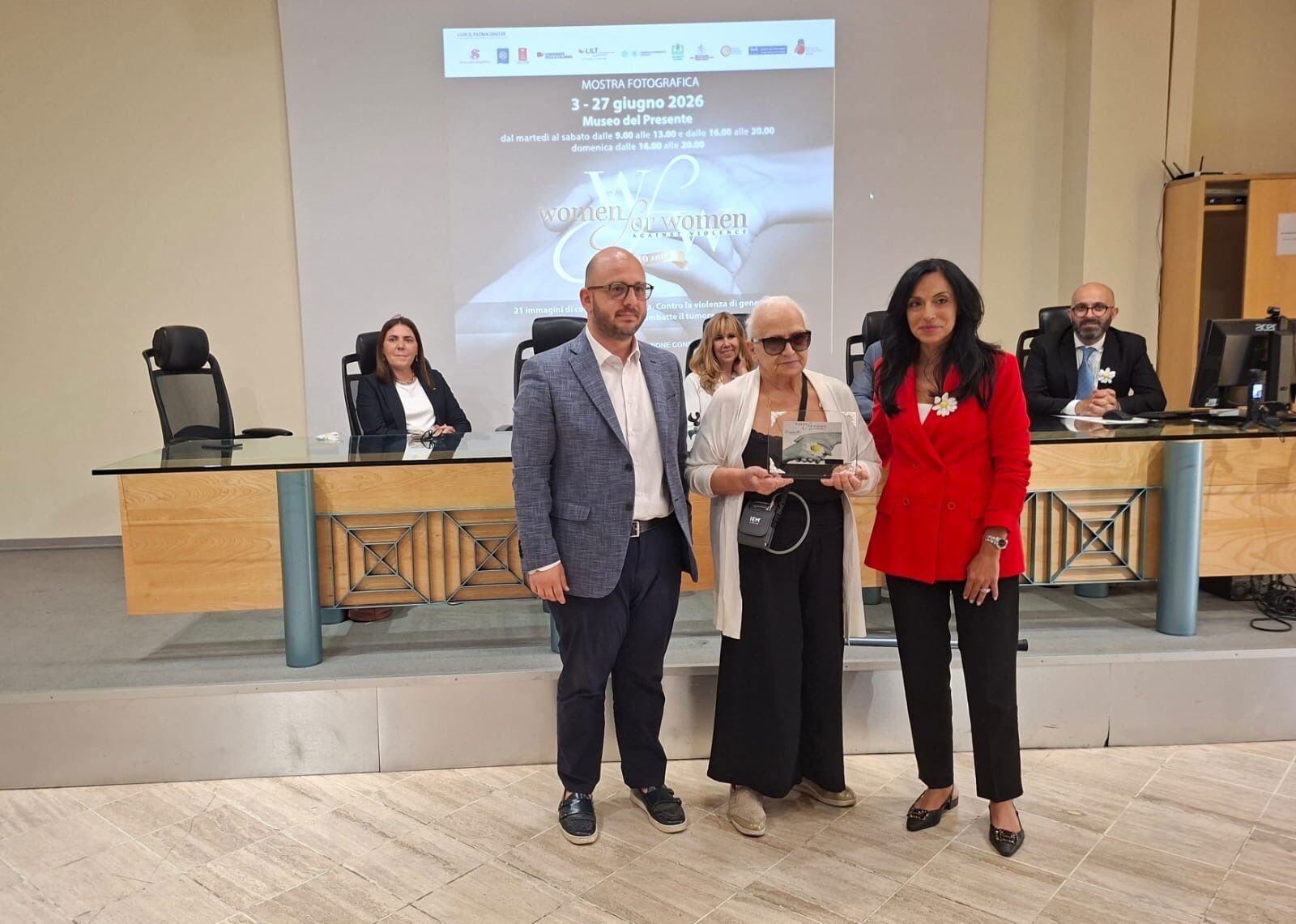 images Al Museo del Presente la mostra “Women for Women against Violence” racconta coraggio e rinascita