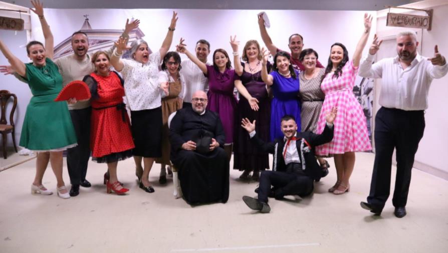 “Nocera Attorinese”, un gruppo di amici che recita in vernacolo cresce e vuole imporsi nel panorama culturale images “Nocera Attorinese”, un gruppo di amici che recita in vernacolo cresce e vuole imporsi nel panorama culturale