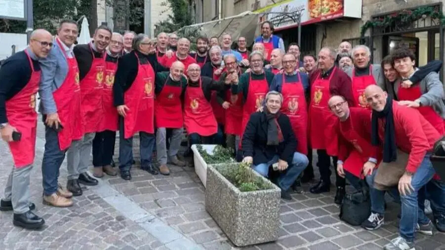 images Il consiglio direttivo dell’“Antica Congrega Tre Colli” di Catanzaro si proietta verso nuove sfide per il futuro