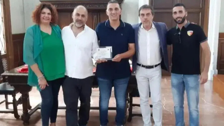 Tennis, Calabria Swim Race neopromossa in B ricevuta a Palazzo De Nobili images Tennis, Calabria Swim Race neopromossa in B ricevuta a Palazzo De Nobili