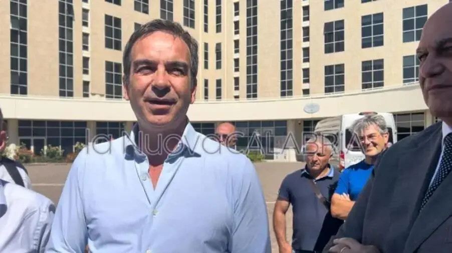 images Carenza idrica in Calabria, Occhiuto: “Problemi strutturali per ritardi accumulati negli anni”