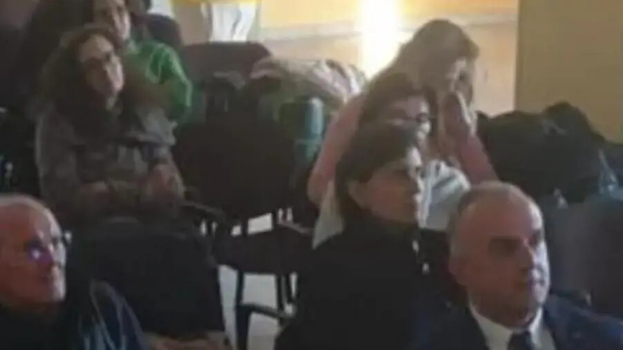 "Illuminando il Futuro", successo per il webinar della Regione con Valditara sulla filiera tecnologico-professionale images "Illuminando il Futuro", successo per il webinar della Regione con Valditara sulla filiera tecnologico-professionale