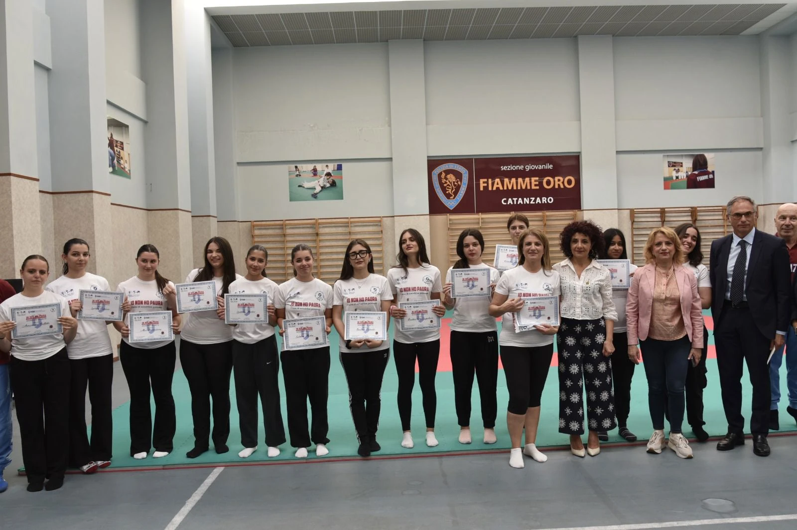 Crescere sicure, vivere libere: Polizia e Fidapa Catanzaro insieme per le donne di domani