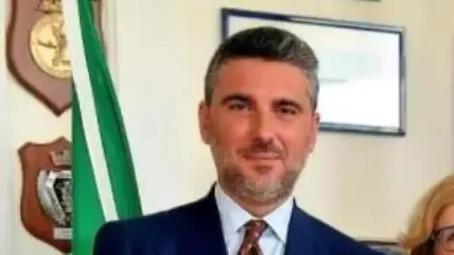 Terremoto, Lomonaco: "Si faccia una mappatura delle scuole" images Terremoto, Lomonaco: "Si faccia una mappatura delle scuole"