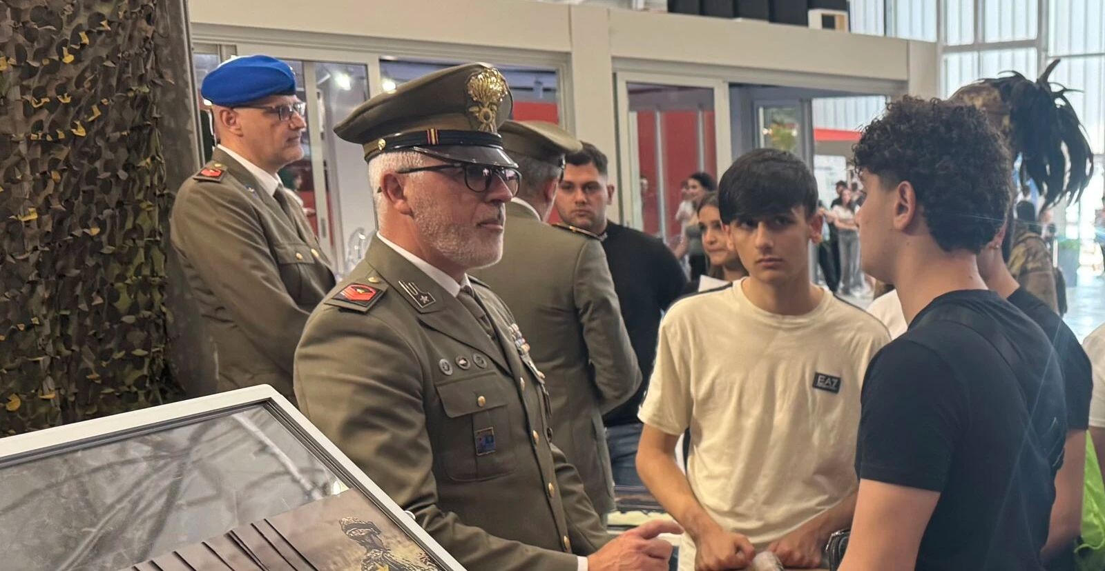 Catanzaro, al polo “Colosimo” l’Esercito partecipa a 'Il lavoro chiama: la Calabria delle Opportunità' images Catanzaro, al polo “Colosimo” l’Esercito partecipa a 'Il lavoro chiama: la Calabria delle Opportunità'