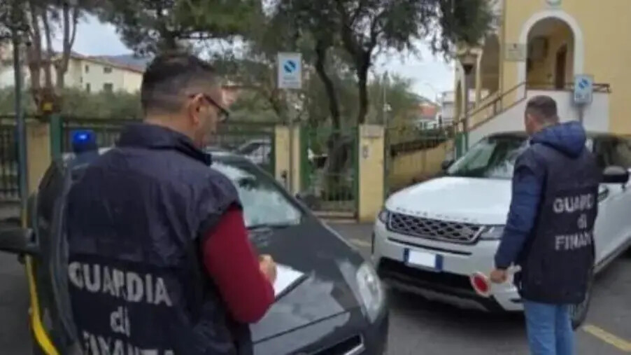 'Tax Free Cars' a Cosenza: sequestrati beni per 5 milioni di euro images 'Tax Free Cars' a Cosenza: sequestrati beni per 5 milioni di euro