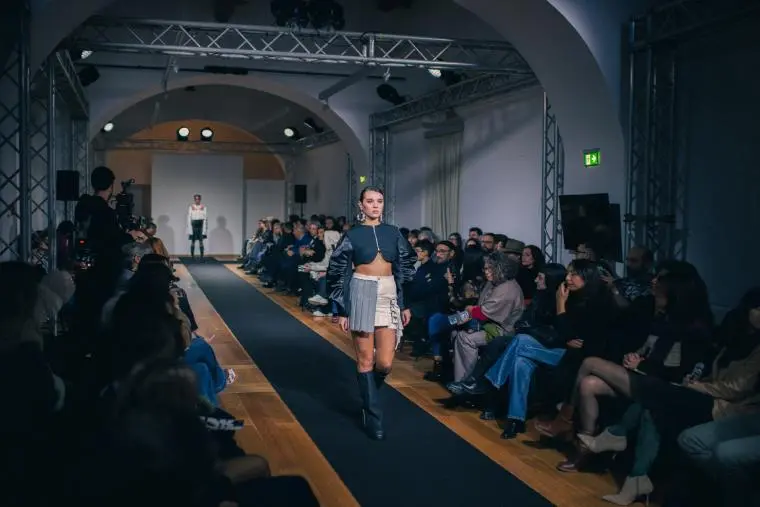 images “Inverso”, in passerella le creazioni degli studenti della Scuola di Fashion design a Catanzaro